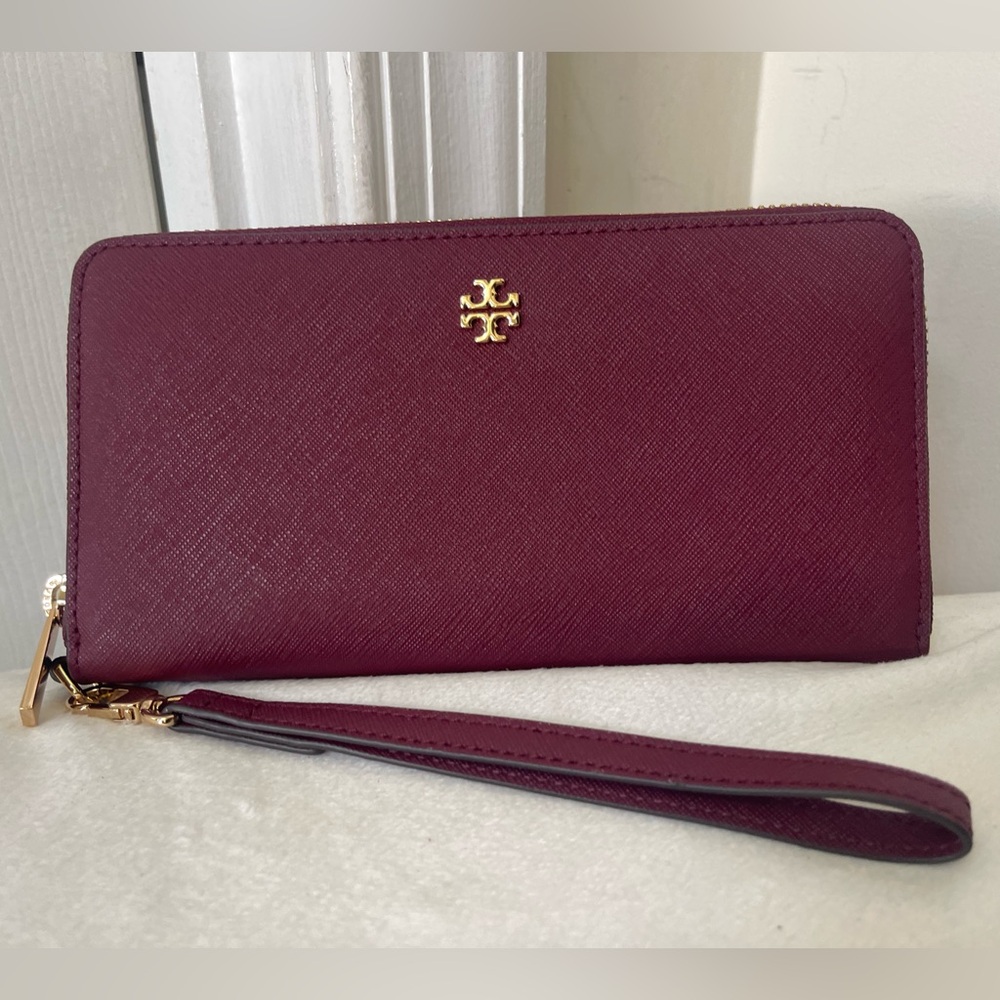 Tory Burch Emerson Burgundy Zip Continental Wallet